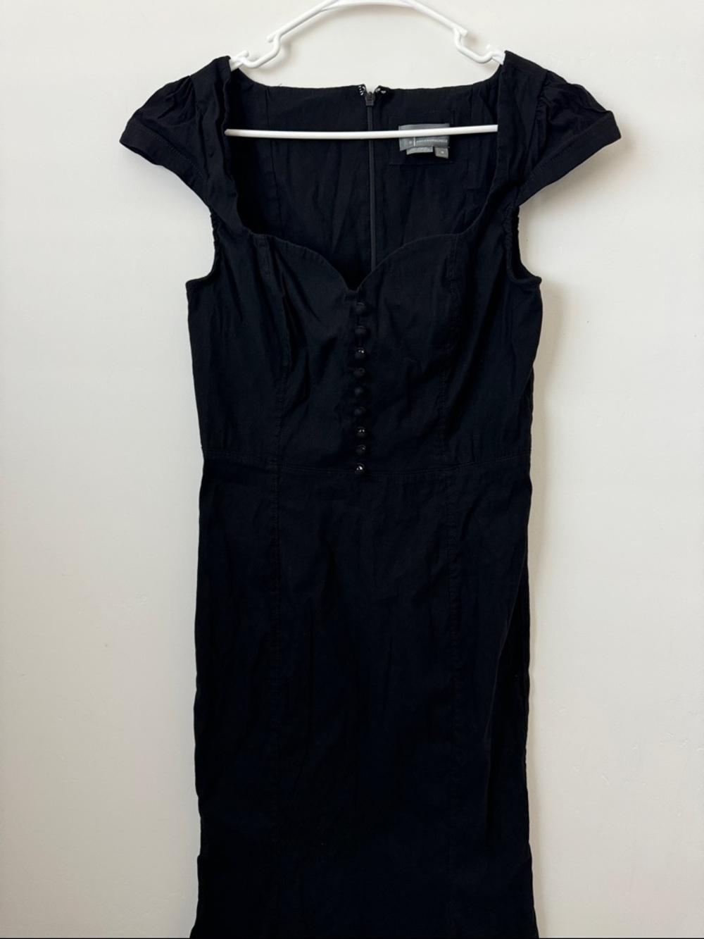Anthropologie Black Midi Dress with Cap Sleeves and Button Front - Picture 4 of 9